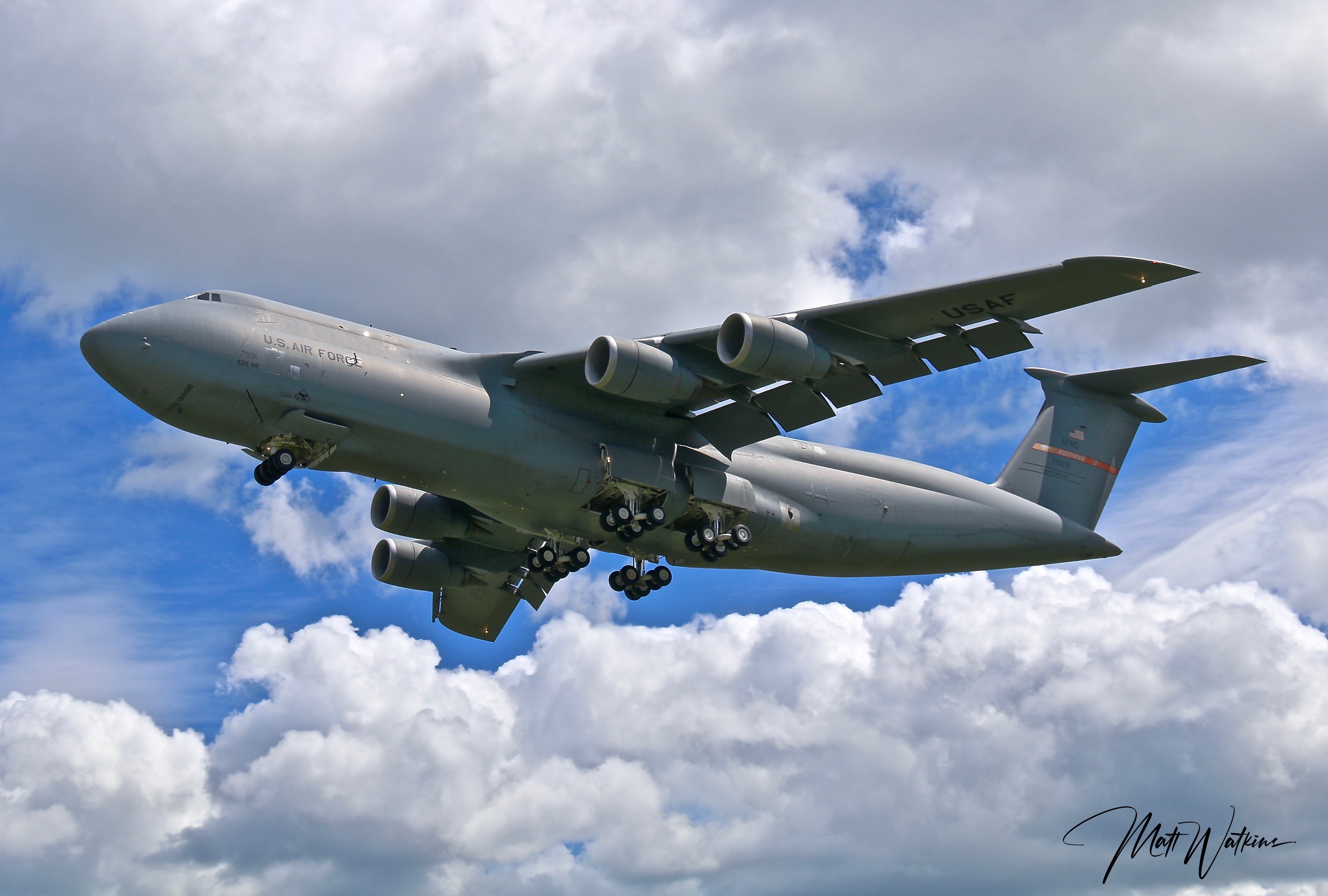 C5 Galaxy, Bangor International Airport